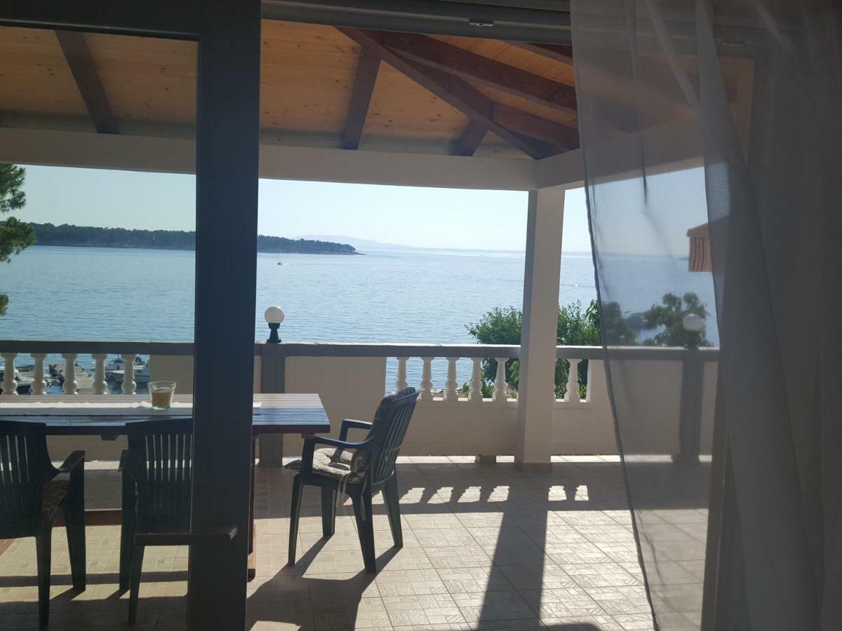 Apartmani Slavica Rab Town Ngoại thất bức ảnh